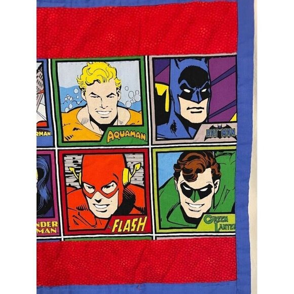 DC Superheroes Comics Cloth Wall Hanging Quilted Nursery Kid's room 29" x 25" - Picture 4 of 6